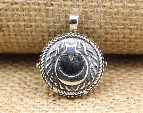 Buy Sterling Silver Islamic Moon & Star Amulet: Taweez Locket Pendant ...