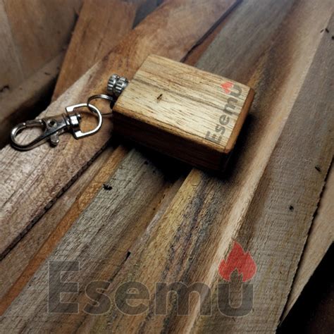 Jual Korek api gantungan kunci mancis kayu - korek api unik - Kab ...