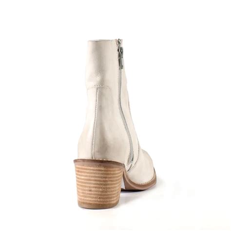 DIBA WOMENS MAJES TIC WHITE BOOTIES - FRINGE WESTERN WEAR
