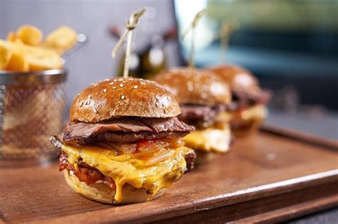 HUQQA DUBAI - Downtown Dubai - Menu, Prices & Restaurant Reviews ...