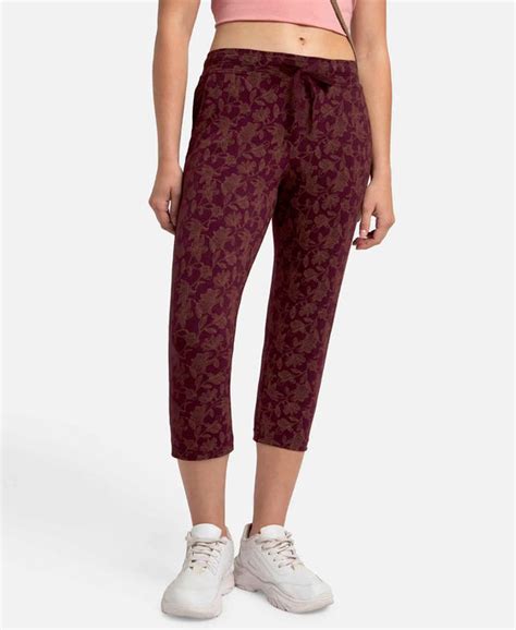Buy Super Combed Cotton Elastane Slim Fit Printed Capri with Side ...