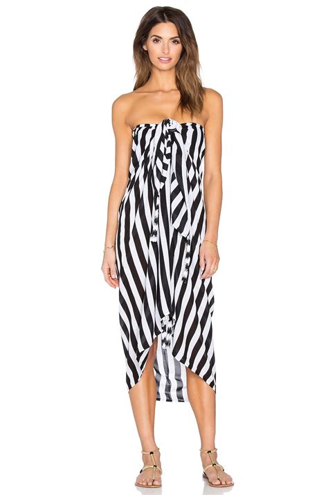 MIKOH Snapper Rocks Sarong in Swell Lines | REVOLVE