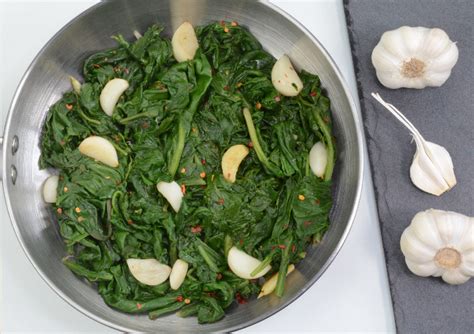 manfaat bawang putih mentah sebelum tidur