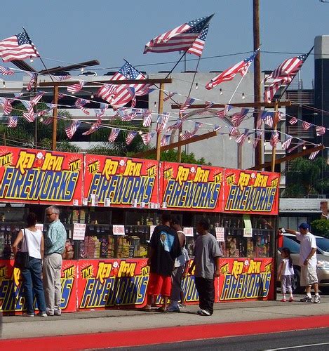 Red Devil Super Firework 的图像结果