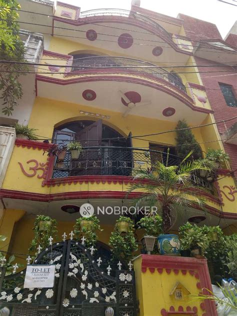 Standalone Building Sector-43 Rent - WITHOUT BROKERAGE Semi-furnished 1 ...