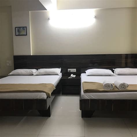 HOTEL SHIVANAND (Trimbak, Maharashtra) - Hotel Reviews, Photos, Rate ...