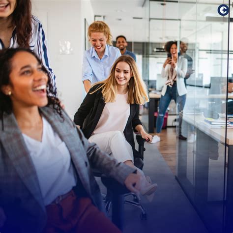 Having Fun at Work 的图像结果