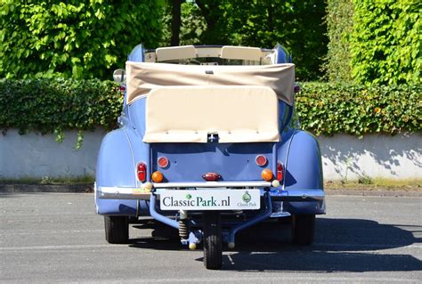 Renault 4CV Découvrable & remorque monoroue Erde - Classic Park Cars