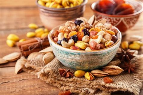 How to start a dry fruit business: Benefits and requirements
