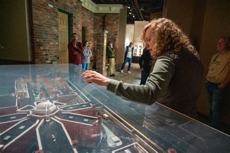 Fort Leonard Wood museum shares Army history with Missouri teachers ...