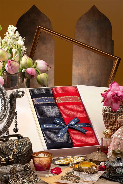 Pashtush His and Her Set of Fine Wool Stoles with Premium Gift Box Pac ...