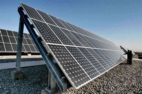 新疆首个50兆瓦太阳能光热发电站并网发电_电线电缆资讯_电缆网