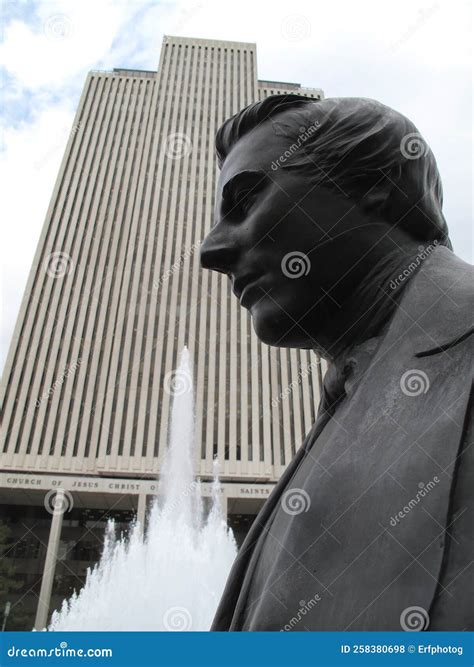 Statue of Joseph Smith at Temple Square Editorial Stock Photo - Image ...