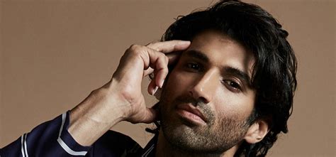 Are Male Celebs Comfortable With Makeup 4 Celebrity Makeup Artists ...