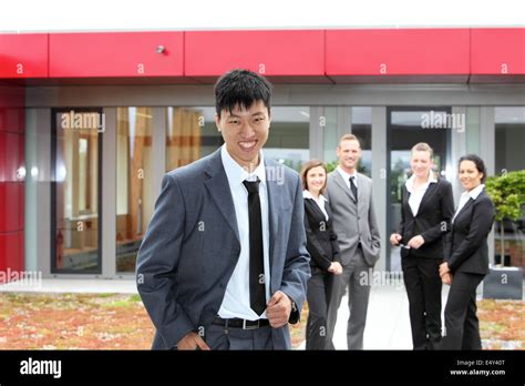 Chinese Industrial Businessman 的图像结果