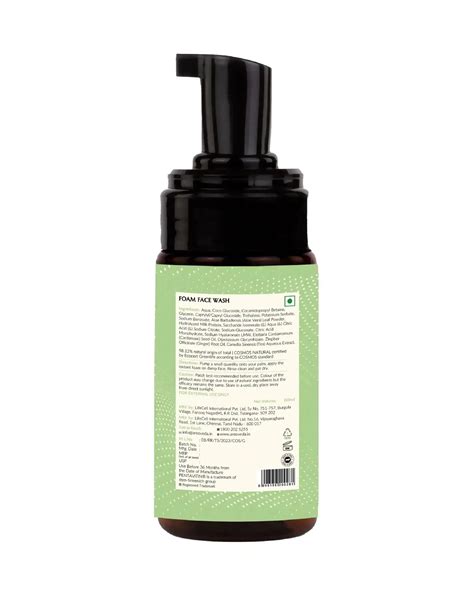 Foaming Face Wash with Aloe Vera & Vitamin C – AreoVeda