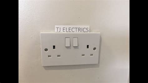 Using a Lap Multimeter 的图像结果