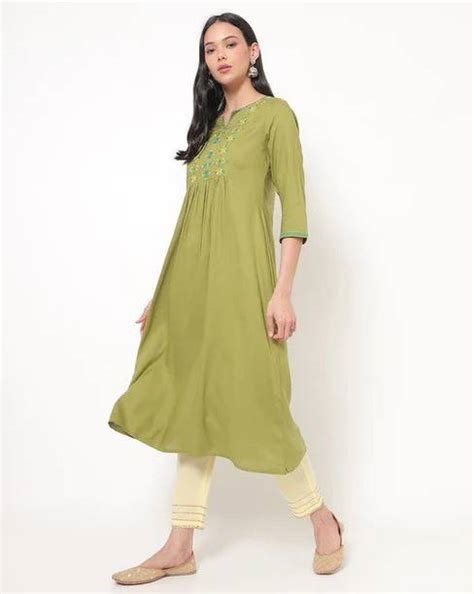 Avaasa Kurtas - Buy Avaasa Kurtas Online at Best Prices In India ...