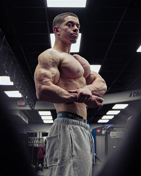 𝐉𝐨𝐡𝐧 𝐂𝐫𝐮𝐳|𝐎𝐧𝐥𝐢𝐧𝐞 𝐅𝐢𝐭𝐧𝐞𝐬𝐬 𝐂𝐨𝐚𝐜𝐡 | Average 🇩🇴 after touching a dumbbell #gym #explorepage # ...