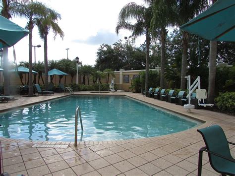 Residence Inn by Marriott Daytona Beach Speedway/Airport Pool: Pictures ...