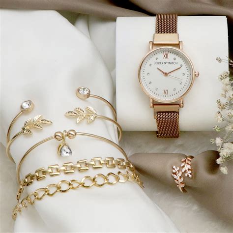 Shop Joker & Witch Rosegold Watch & Jewellery Gift Set For Women Online