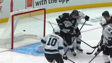 Joel Edmundson scores goal for Kings - ESPN Video