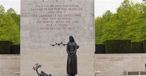 Amazing - Dutch Caretaker at Margraten Cemetery is reaching out to lost ...