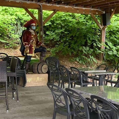 Eat and Drink Your Way Through Robinson - Made In PGH