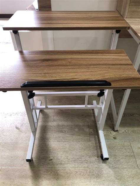 Study Table with Computer and Laptop Design 的图像结果