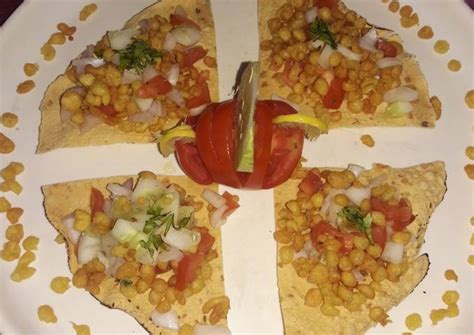 Masala Boondi Papad Chat Recipe by Anita Shah - Cookpad