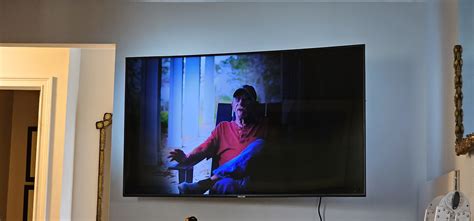 Tv screen turning half black - Samsung Community