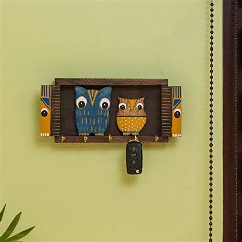 ExclusiveLane Dhokra Figurine Madhubani Handpainted Wooden Hanging Key ...