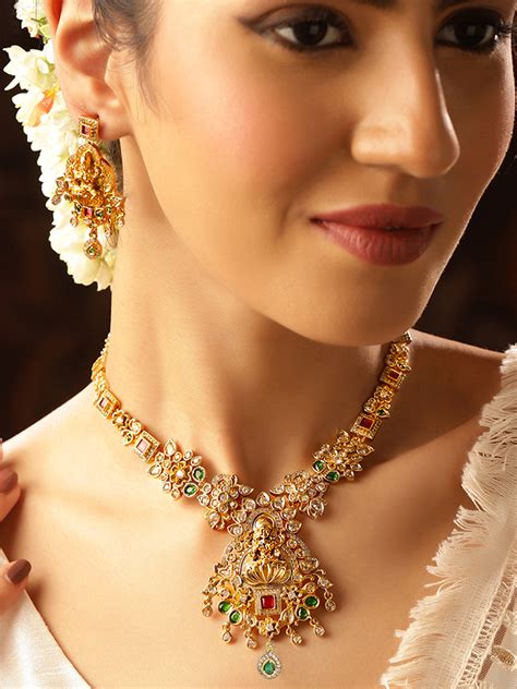 Buy Ishin Twin Peacocks Elegance Floral Design Choker Necklace and Drop ...