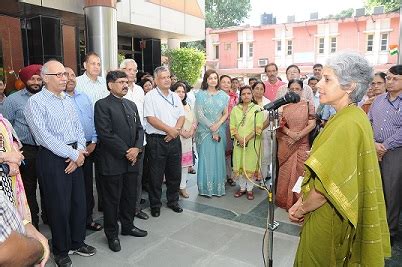 Tricolour hoisting celebration at ICMR headquarters | Indian Council of ...