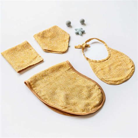 Buy Bamboo Muslin Wash Cloth For Newborn Online In India | Cocoon Care