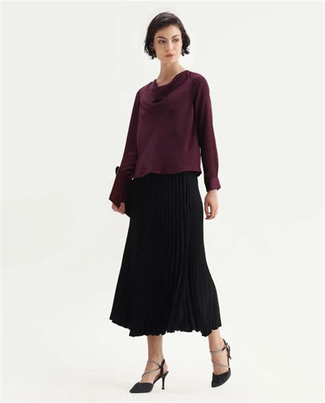 Rareism Women's Avier Maroon Polyester Cowl Neck Regular Fit Plain Top