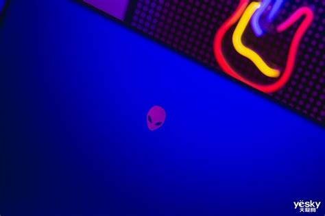 Alienware M19 的图像结果