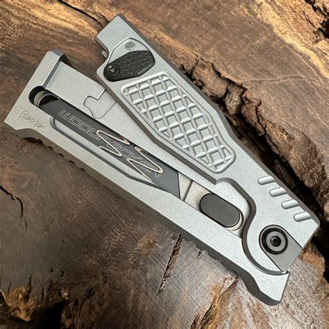 Reate EXO-U Utility Gravity Knife Silver Aluminum Diamond Patterned ...