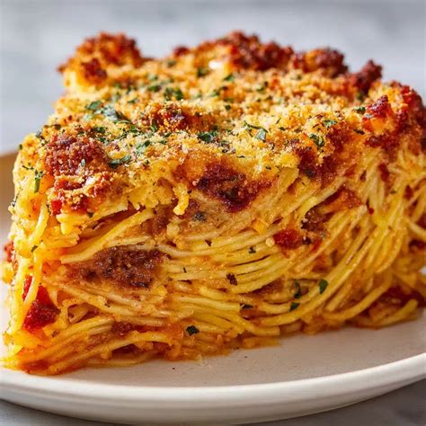 Spaghetti Pie Recipe - Comforting Family Favorite