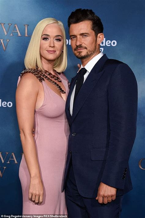 Katy Perry and Orlando Bloom postpone their wedding | Daily Mail Online