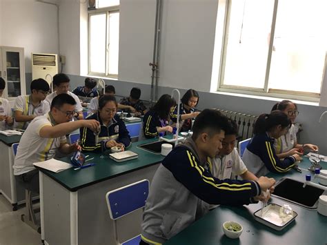 高一年级进行理化生实验学业水平考试-天津市建华中学-站群网站发布