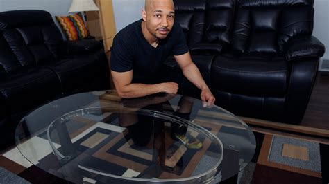 Detroit area cops offer Craigslist safe sites