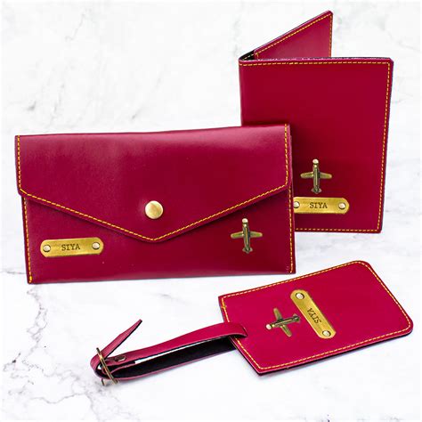 Ladies Leather Travel Set Wine – Souvenirly