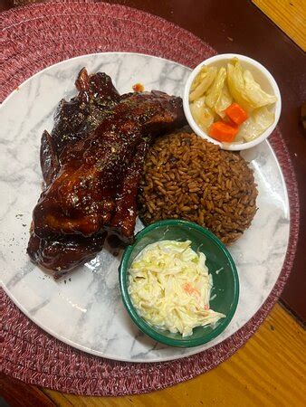 DA LEGACY DECK, Nassau - Fish Fry Arawak Cay - Restaurant Reviews ...