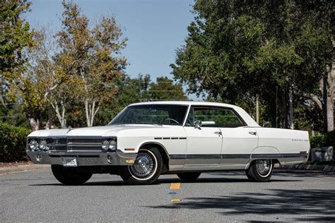 1965 - BUICK ELECTRA 225 | Fabricante BUICK | PlanetCarsZ