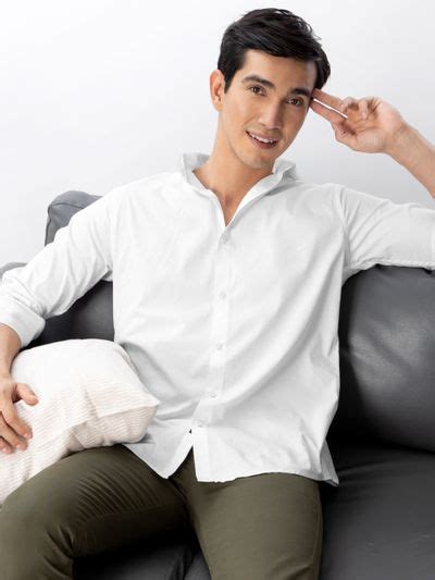 Plain Shirts for Men Online - Buy Solid Shirts at Beyoung