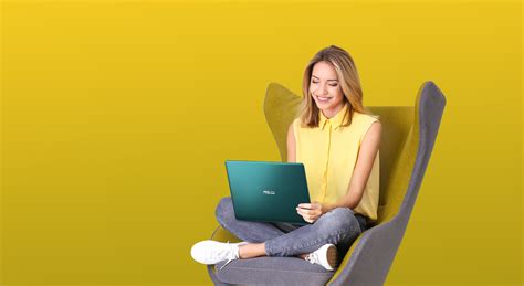 ASUS VivoBook S15 S530FA 15.6" i7-8565U,16G RAM,256 SSD, Gold