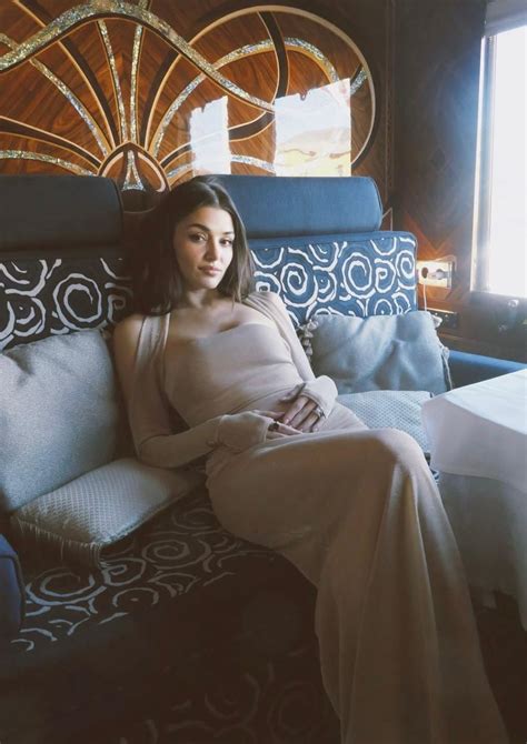 Hande Erçel ile Hakan Sabancı'nın tren keyfi 6.5 milyon lira - Magazin ...