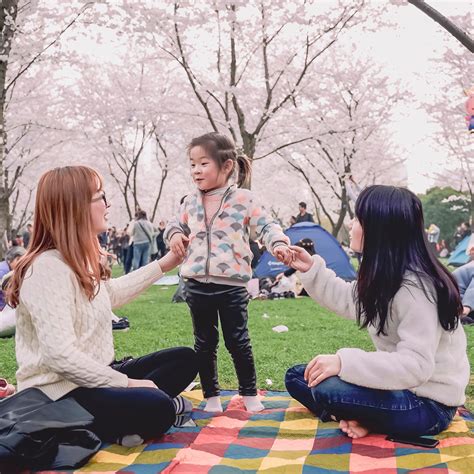 AUNTIE'S DAY - July 26, 2023 - National Today