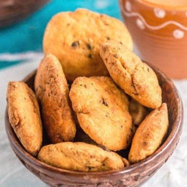 Top 11 Essentials of 90's Indian Picnics! | Nestasia